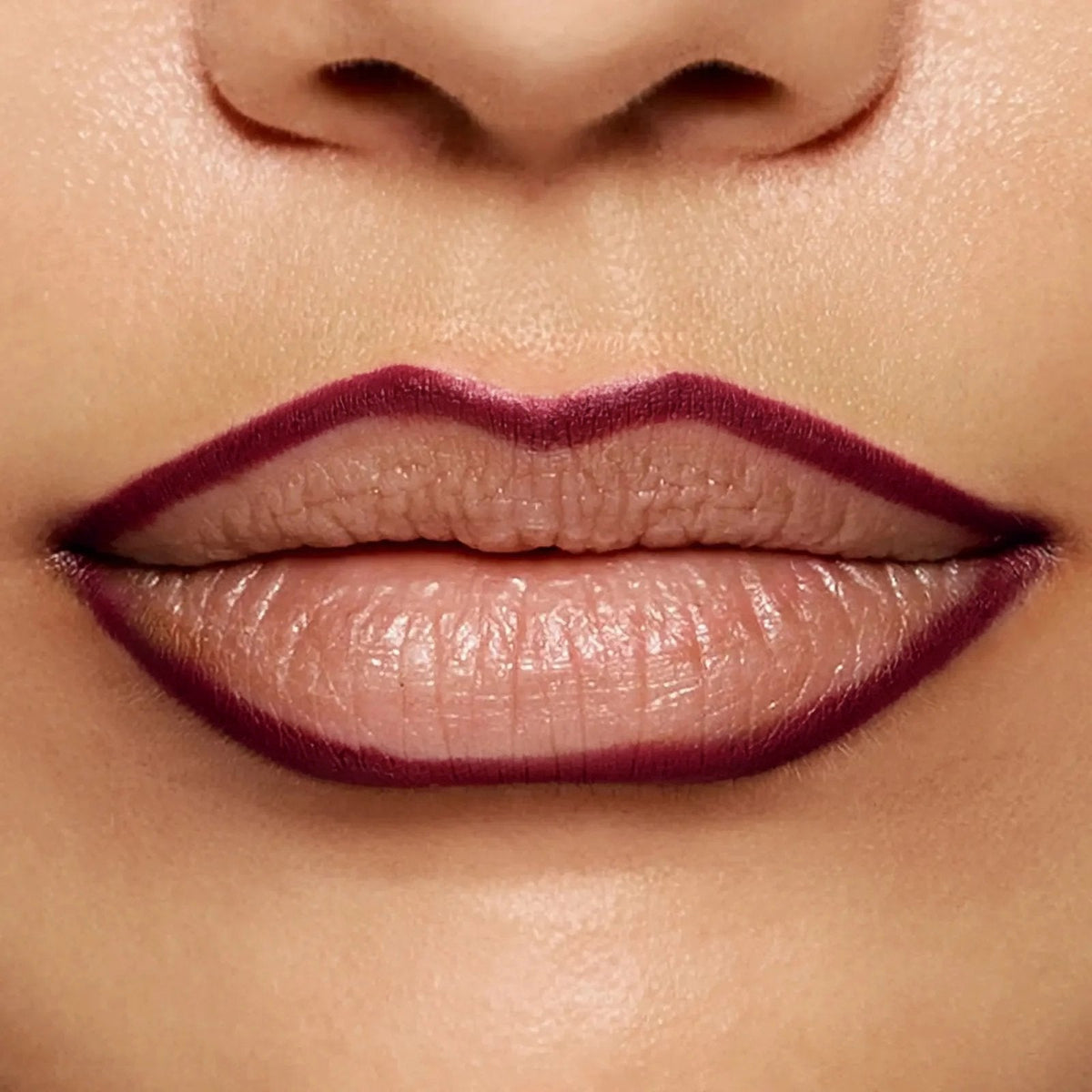 🔥🔥Hot Sale🎁Easy Glide Lip Liner — Creamy, Blendable Color with Smooth Application